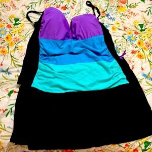 Tankini Set black/multi in size XXXL. NWOT